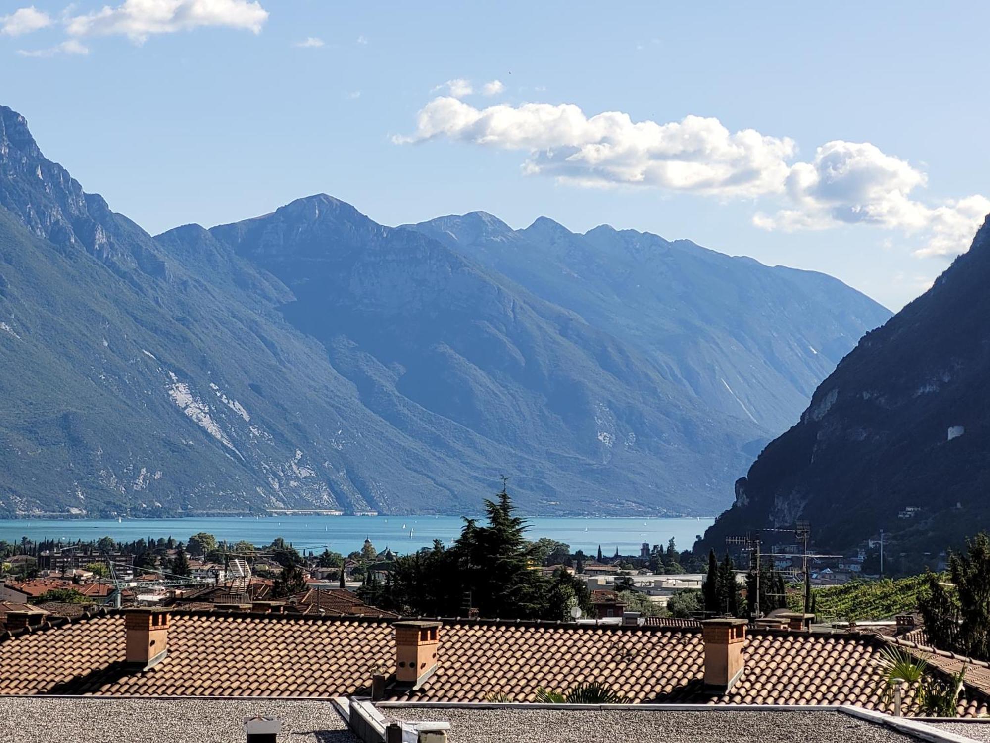 Appartamento Peace&Lake Riva del Garda Eksteriør billede