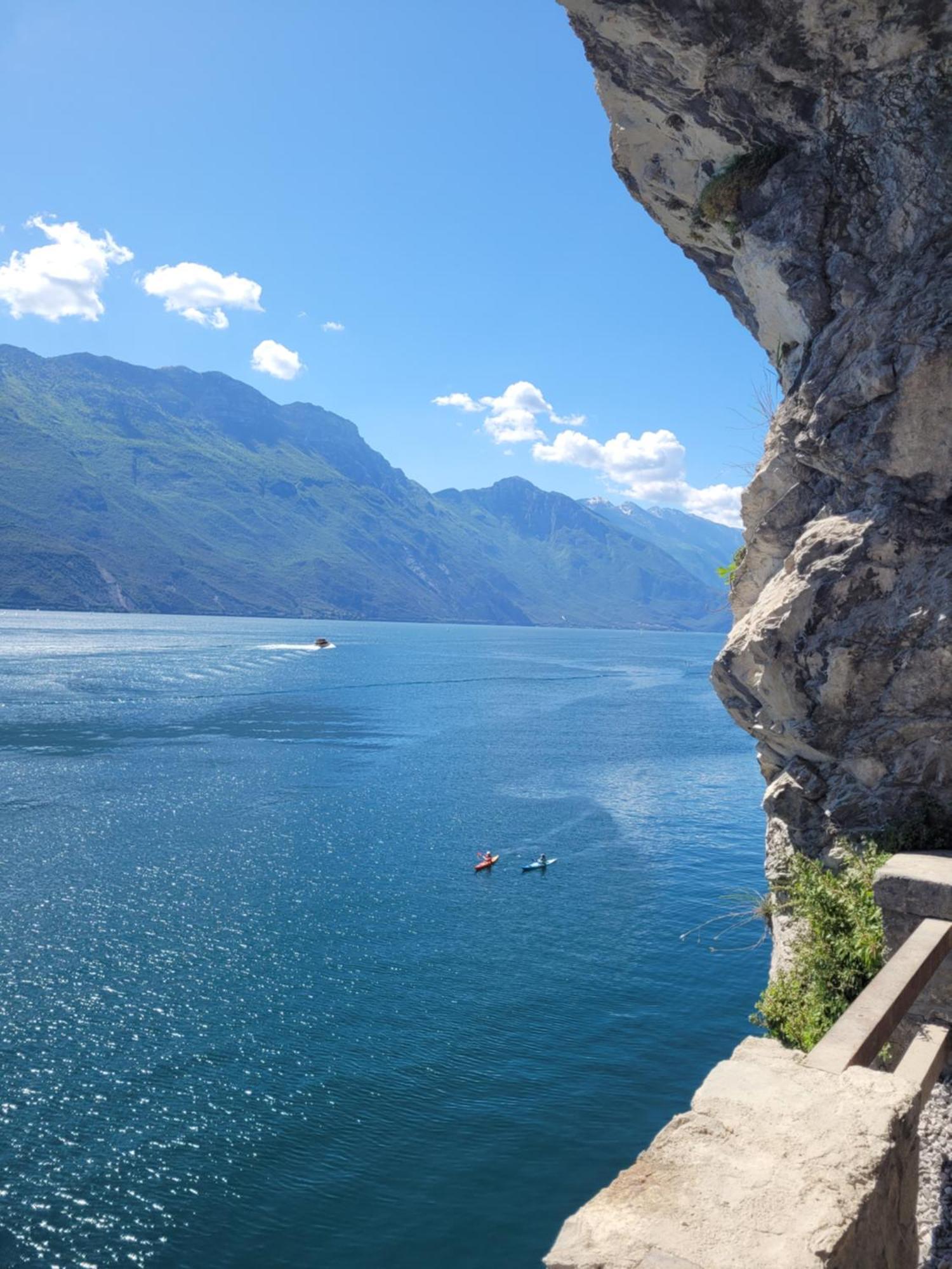 Appartamento Peace&Lake Riva del Garda Eksteriør billede